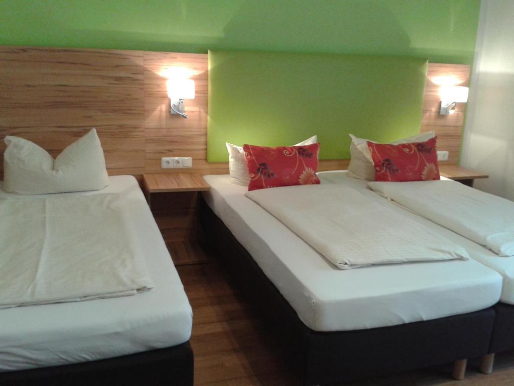 Guest house Haydn 2*